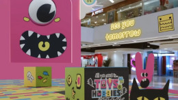 Suasana Toys and Hobbies Week 2026 di Atrium Tunjungan Plaza 1 Surabaya