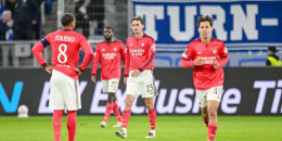 Pemain Olympique Lyon pada pertandingan Ligue 1 (Foto: SuperSport).
