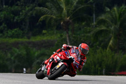 Marc Marquez memacu Ducati di Sirkuit Sepang