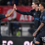 Para pemain Napoli merayakan gol ke gawang Monza di U-Power Stadium.