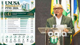 Grafis Unusa peringkat pertama PTNU 2026 dan Rektor Unusa Prof Tri Yogi Yuwono
